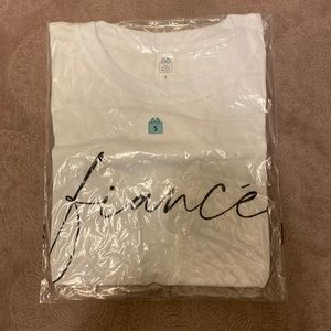 The ring box subscription. Fiancé tee